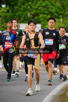 Runner Photo 4085336