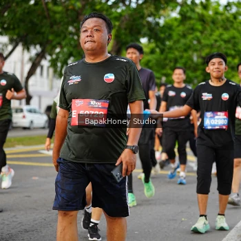 Runner Photo 4085342