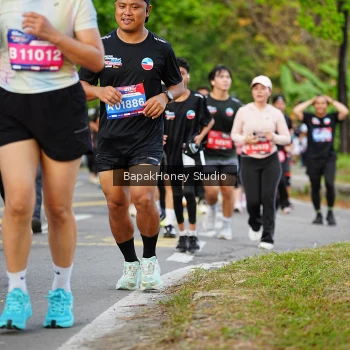 Runner Photo 4085344