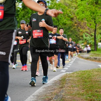 Runner Photo 4085346