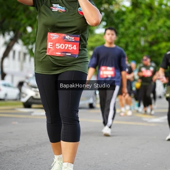 Runner Photo 4085363