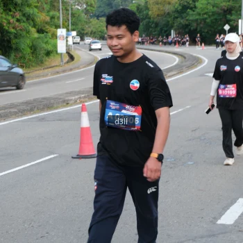 Runner Photo 4085378