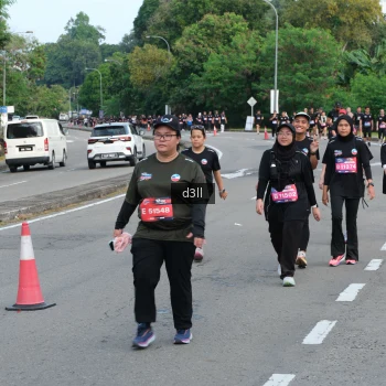 Runner Photo 4085392