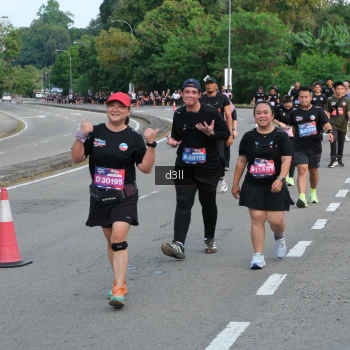 Runner Photo 4085404