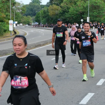 Runner Photo 4085413