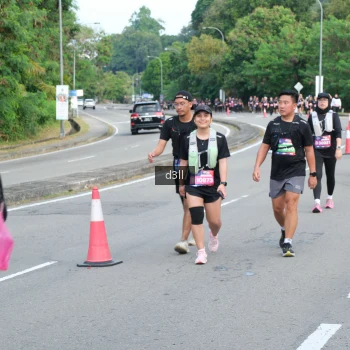 Runner Photo 4085423