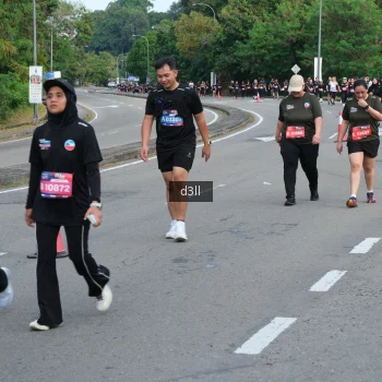 Runner Photo 4085430