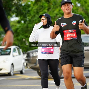 Runner Photo 4085437
