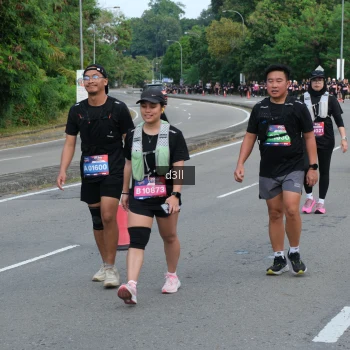 Runner Photo 4085439