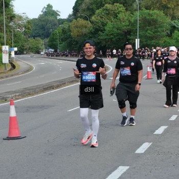 Runner Photo 4085446
