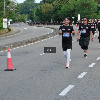 Runner Photo 4085447