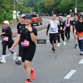 Runner Photo 4085460