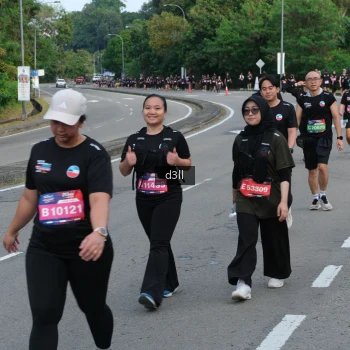 Runner Photo 4085476