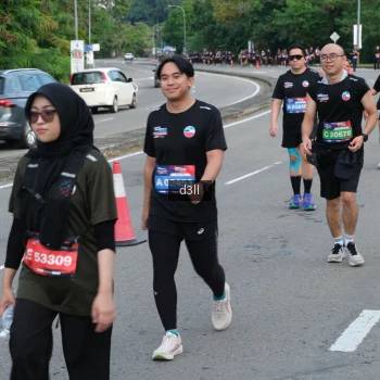 Runner Photo 4085481