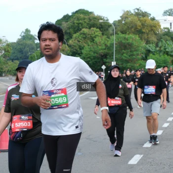 Runner Photo 4085497