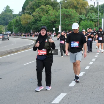 Runner Photo 4085502