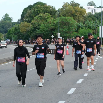 Runner Photo 4085505