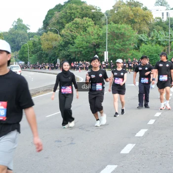 Runner Photo 4085506