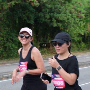 Runner Photo 4085516