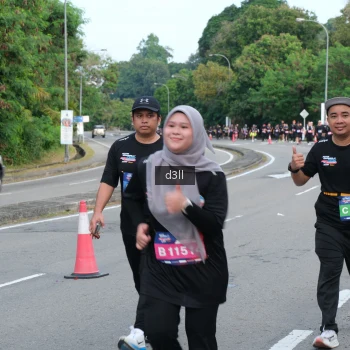 Runner Photo 4085523