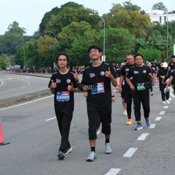 Runner Photo 4085534