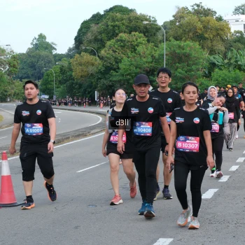 Runner Photo 4085555