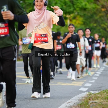 Runner Photo 4085590
