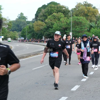 Runner Photo 4085609