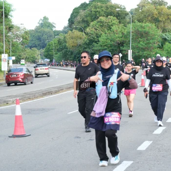 Runner Photo 4085613