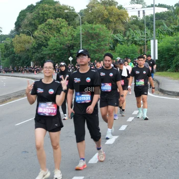 Runner Photo 4085623