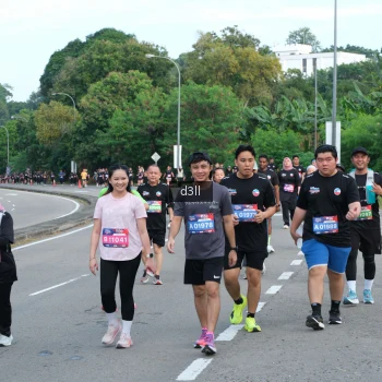 Runner Photo 4085635
