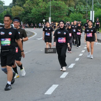 Runner Photo 4085657