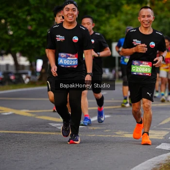 Runner Photo 4085663