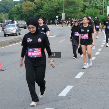 Runner Photo 4085665