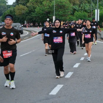 Runner Photo 4085667