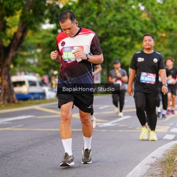 Runner Photo 4085685