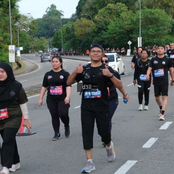 Runner Photo 4085693