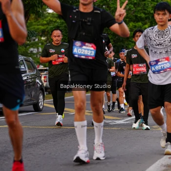 Runner Photo 4085699