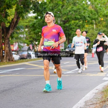 Runner Photo 4085700