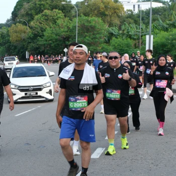 Runner Photo 4085701