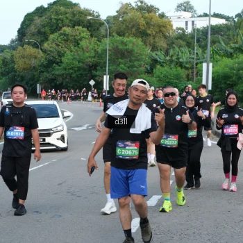 Runner Photo 4085703