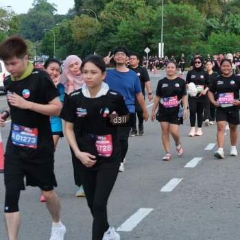 Runner Photo 4085725