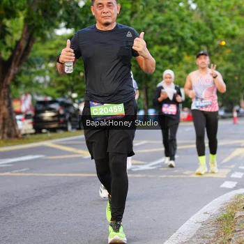 Runner Photo 4085728