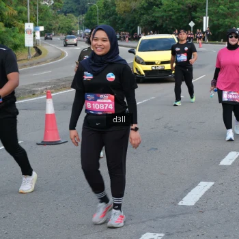 Runner Photo 4085750
