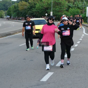 Runner Photo 4085753