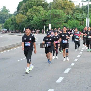 Runner Photo 4085802