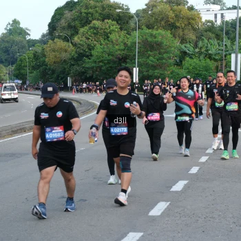 Runner Photo 4085811