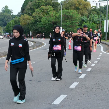 Runner Photo 4085822