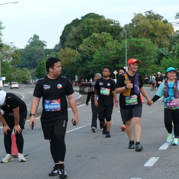 Runner Photo 4085840