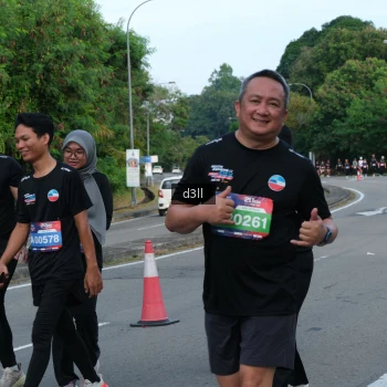 Runner Photo 4085847